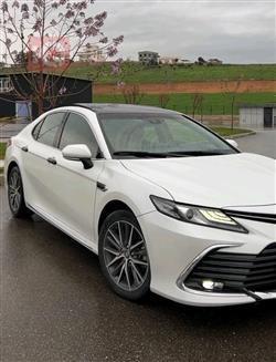 تۆیۆتا کامری